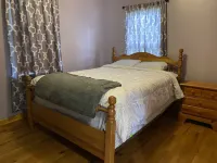 Cozy little cottage right in the friendly town of Damascus. Hotels in Damascus