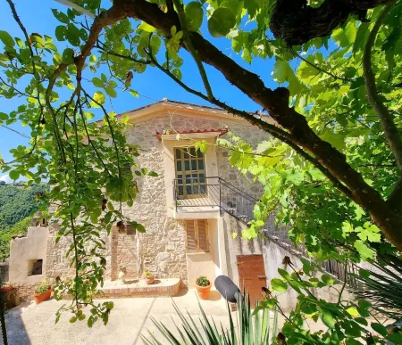 Vacation House The Laurels Отели рядом с достопримечательностью «Castellano»