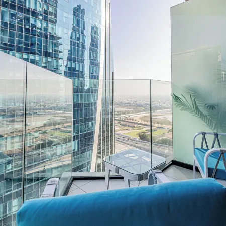 Minimalist Luxe Studio in the City