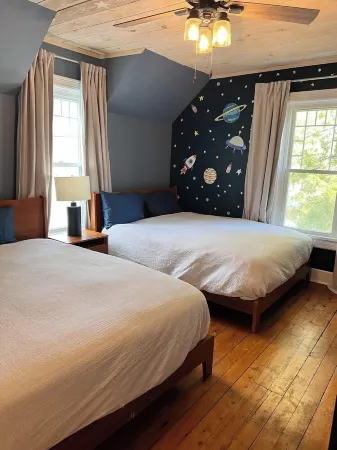 Historic Victorian Estate 4 Bed 2 Bath Fast Wifi