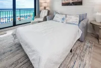 Breathtaking View • Hot Tub • Free Beach Chairs in Unit • Outdoor Pools