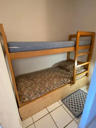 San Nicolao de Moriani: les Marines studio sea view with direct beach access.