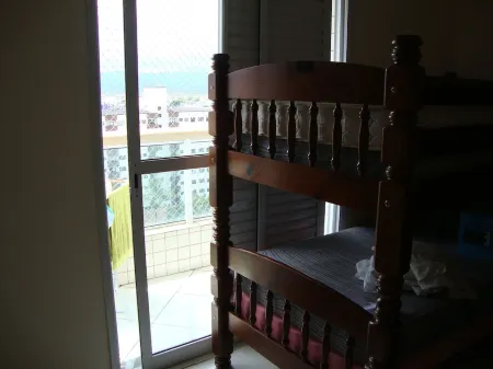 BEAUTIFUL FIT, SEA VIEW, LARGE, 2 DORM, 1 SUITE, AIR COND., GOURMET BALCONY