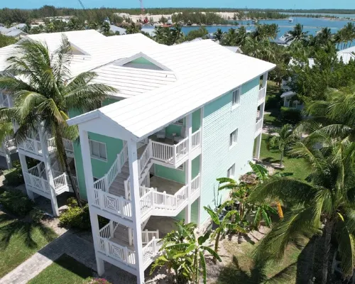 Bimini Sky, Amazing views Optional Golf Cart 2/2 Hotels in Bailey Town