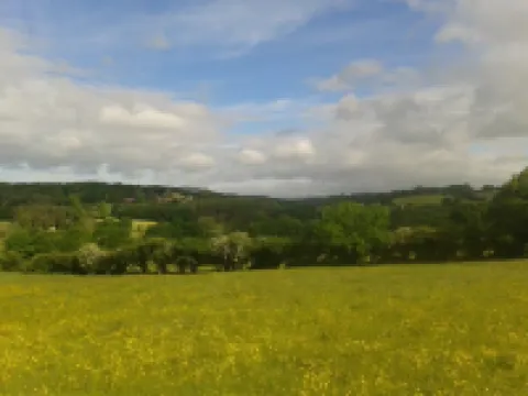 Pathways Holiday Cottage a delightful 18th century stone cottage in Derbyshire. Hotels in Alfreton