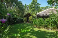 Spacious 5-bedroom villa with 2 pools in Playa Negra Puerto Viejo