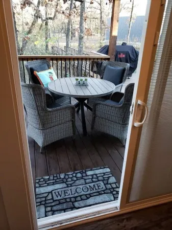 Stevie B's Texoma Retreat Отели рядом с достопримечательностью «Суперцентр Уолмарт»