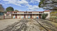 Colonial Bank Motel Hotels in Omeo