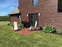 3 Bed/ 2 Bath Open plan home close to Golf Course Hotels near Skmaqn–Port-la-Joye–Fort Amherst National Historic Site