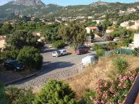 Studio 22M2 CALVI lot les collines N°42 .1er étage ou RC. Vacation vouchers ok