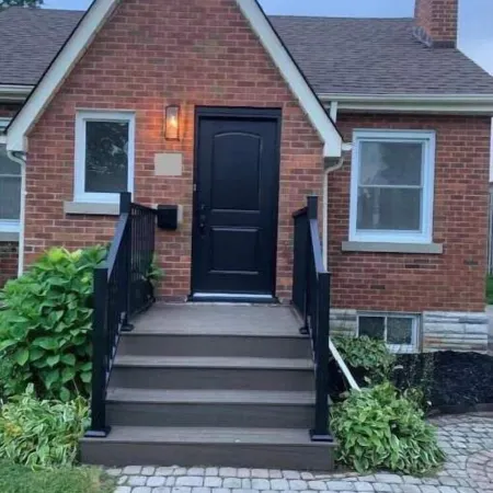 Perfect for large groups, lots of parking, 5BRs, Game Room, Fast Wifi