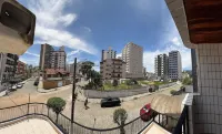 Pé Na Areia Praia da Ocean III
