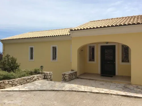 Prestige Villas |  SPARTILAS | Secluded Villa 15-20 mins walk to Taverna