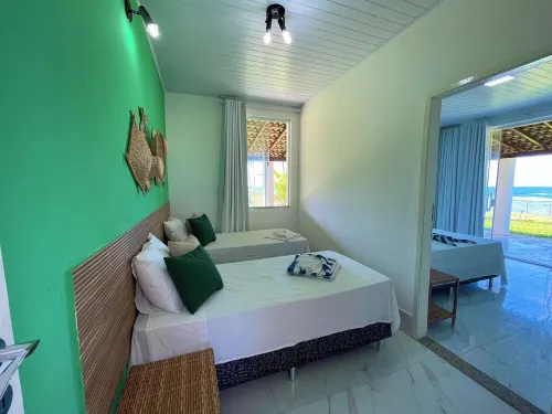 House 2 Facing the Sea with Natural Pools - Praia do Pirui