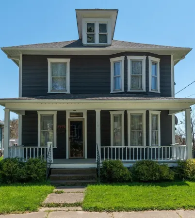 Hillside Escape...your home away from home! Отели в г. Логан