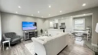 White House Suite - Sleeps 4