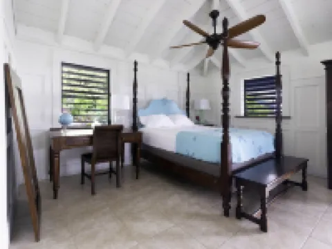 OWNERS' QUARTERS on the top of the house at AQUA VILLA ST. JOHN Hotels in Central