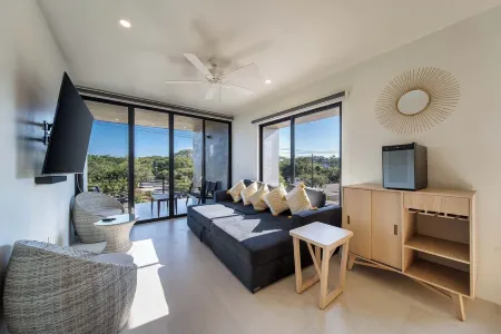 Centrally located with private rooftop terrace and private plunge pool!