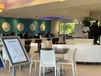 Family Size Condo Views of Caribbean,Many Amenities, Free Wifi, No Resort Fees