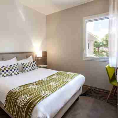 Logis Au Comté d'Ornon Hôtel et Spa Rooms