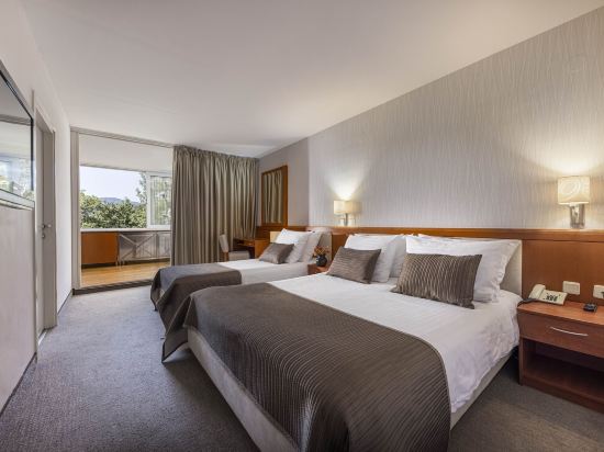Hotel Jezero