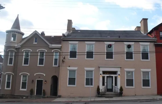 坎伯蘭 Spa 酒店