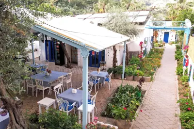 SUNMED LODGE Hotels in 