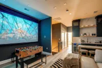 1 Mi to Dtwn: Hot Tub Haven in Richmond! - Condos