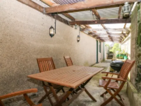 Charlies Cottage Hotels in Duns