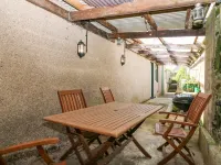 Charlies Cottage Hotels in Duns