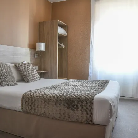 Cit'Hôtel l'Europe - Cholet Gare