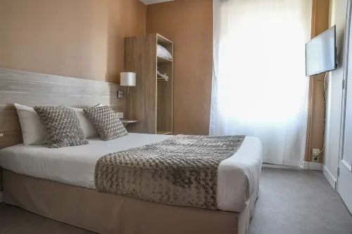 Cit'Hôtel l'Europe - Cholet Gare Hotels in Andrezé