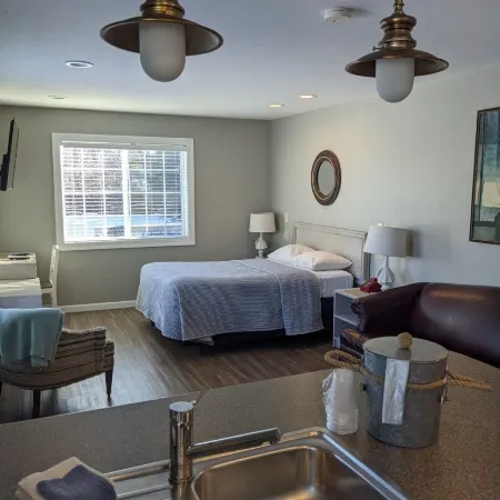 Beach Harbor Resort