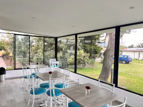 Springhills Quito Airport