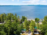 Maine Stay Lake House-Limit12 Home Hotels in Sebago