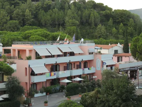 Mistral Hotel - parcheggio