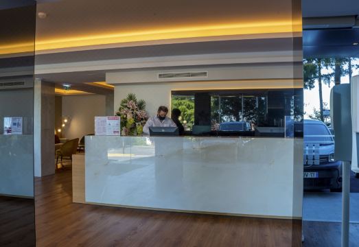 산타 유페미아 코빌량 호텔