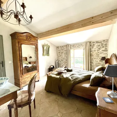Le Domaine de La Tuilerie - Gite de Charme en Bord de Riviere Avec Piscine
