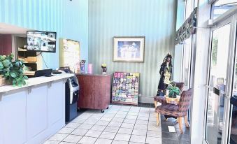 Ocean Crest Inn and Suites