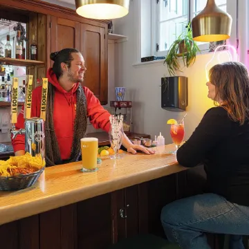 Auberge Internationale de Quebec - HI Canada Отели рядом с достопримечательностью «Спортивный комплекс «Видеотрон-Центр»»