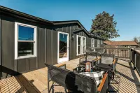 Basecamp151 Hotels in Rockfish