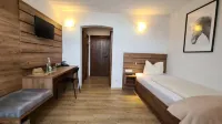 Hotel Reiterhof-Altmühlsee Hotels near Pappenheim Altstadt