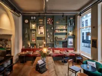 Finch Boutique Hotel, Downtown