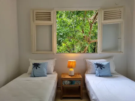 Villa with exceptional view of tropical garden! Отели в г. Ривьер-Сале