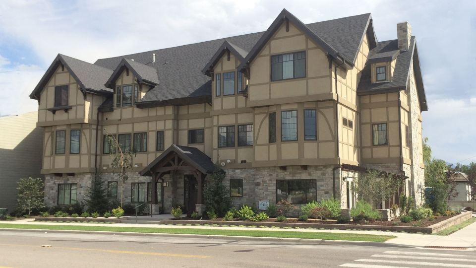 Aspenwood Manor South