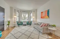 Spacious Oak Park Home, 11 Mi to Downtown Chicago! - 3 stjerner