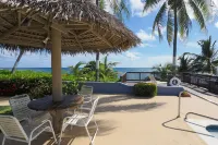 Ocean front 2 bedroom condo with pool