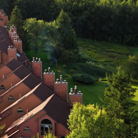 Nordic Village Condominium Resort