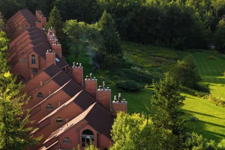 Nordic Village Condominium Resort