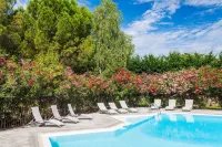 Logis Hotel Restaurant l' Auberge Cigaloise Hotels in Sauve